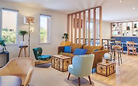 Kyriad Paris Sud Les Ulis Courtaboeuf